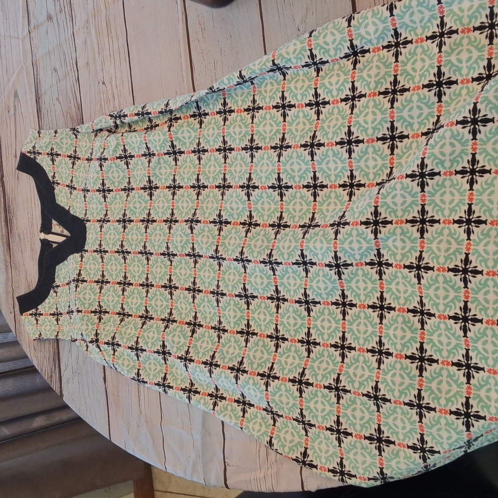 Chic Sleeveless Talbots Dress with Geometric Design Sz 10